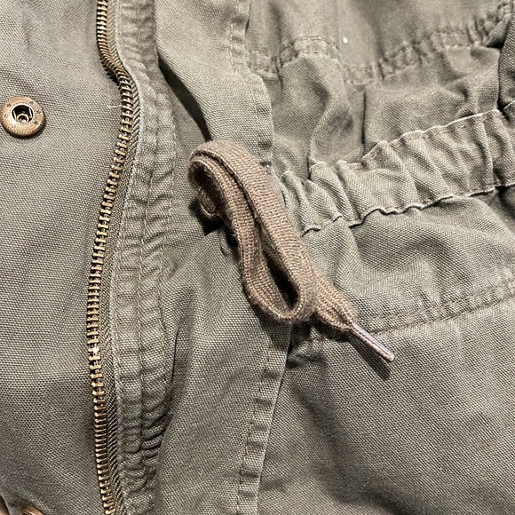 Universal Thread jacket - Picture 5 of 5